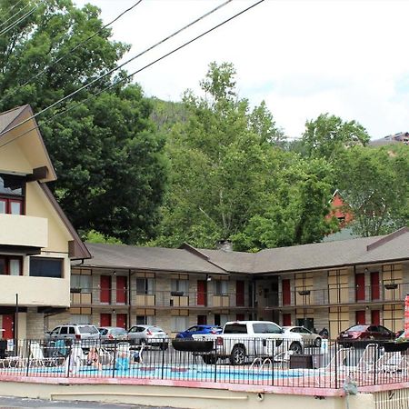 Chalet Inn Gatlinburg Exteriör bild